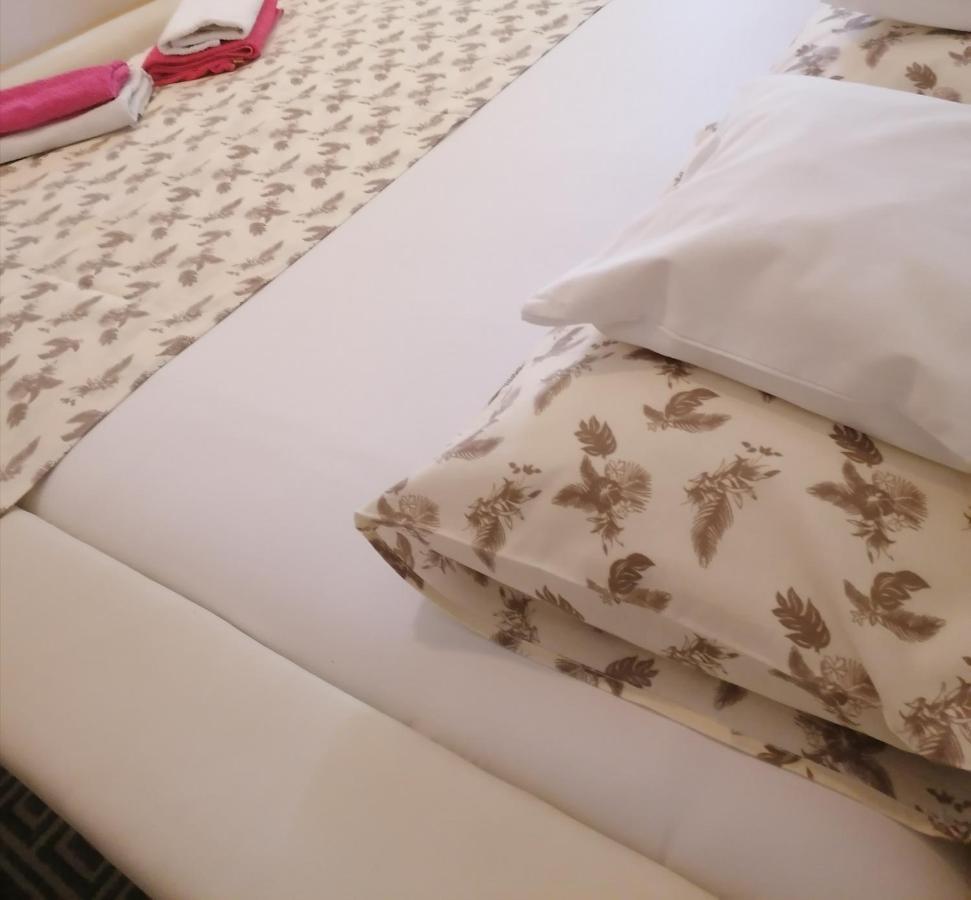 Apartman Centar Krusevac Ngoại thất bức ảnh