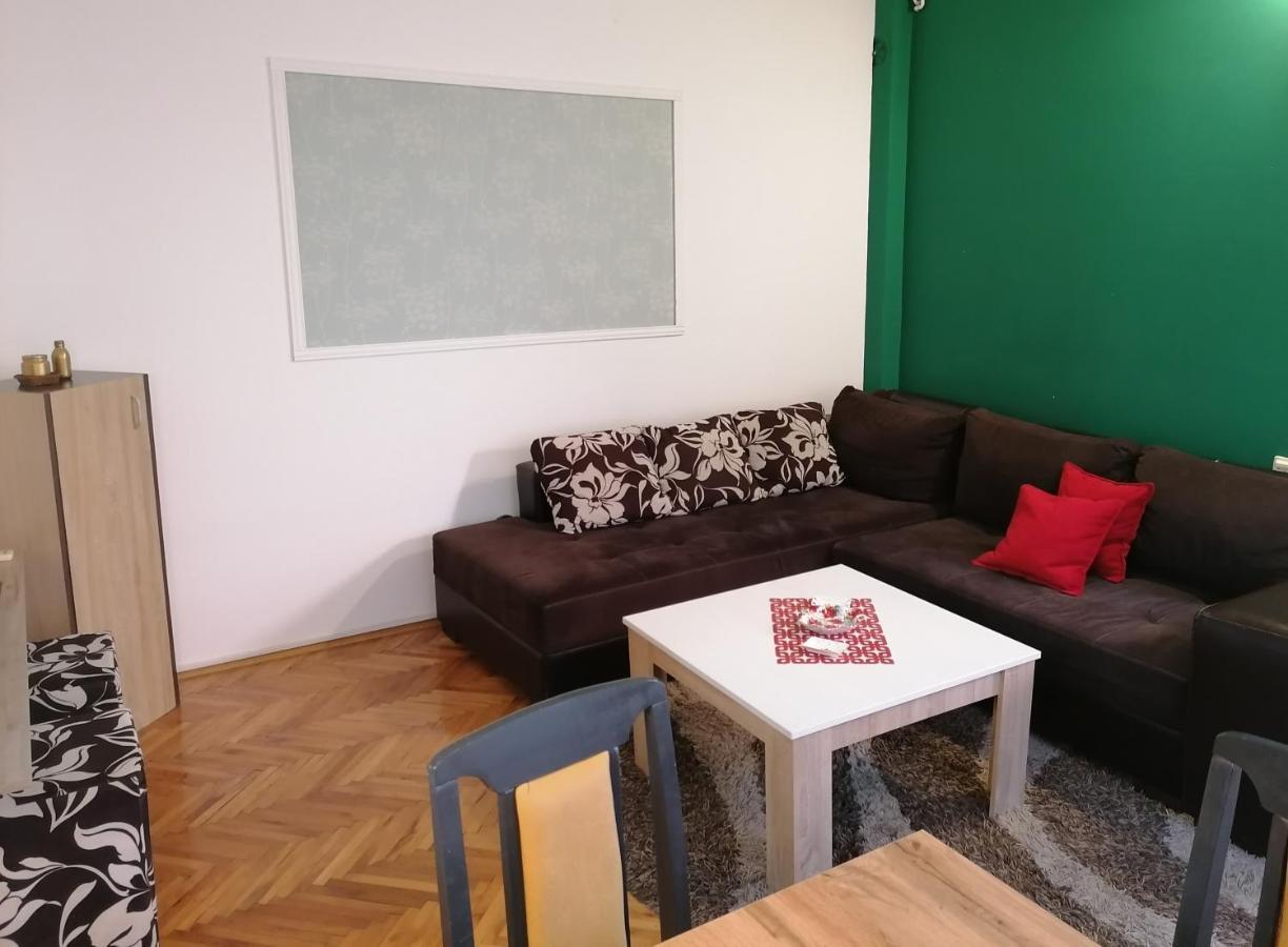 Apartman Centar Krusevac Ngoại thất bức ảnh